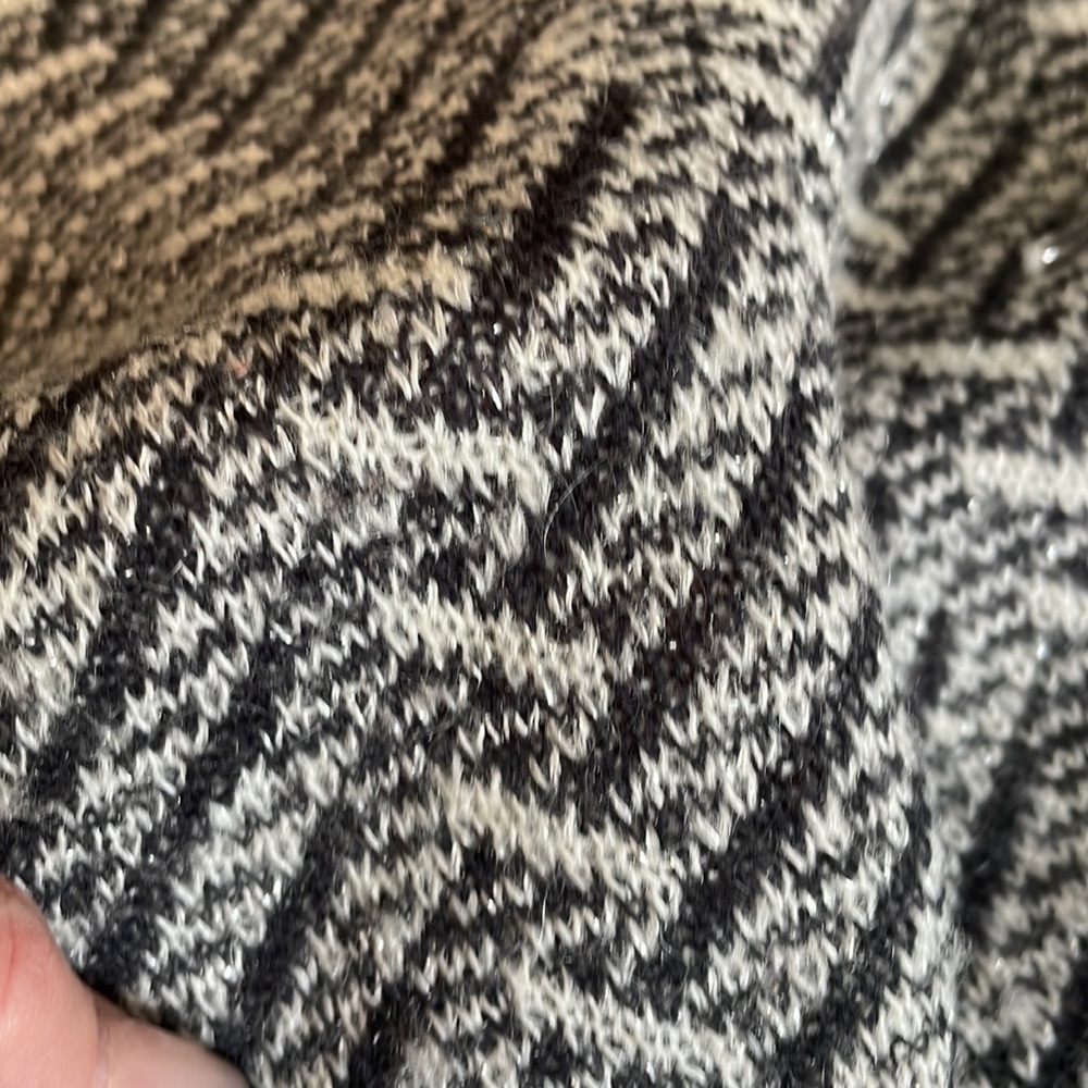 Eddie Bauer infinity scarf - Picture 3 of 3